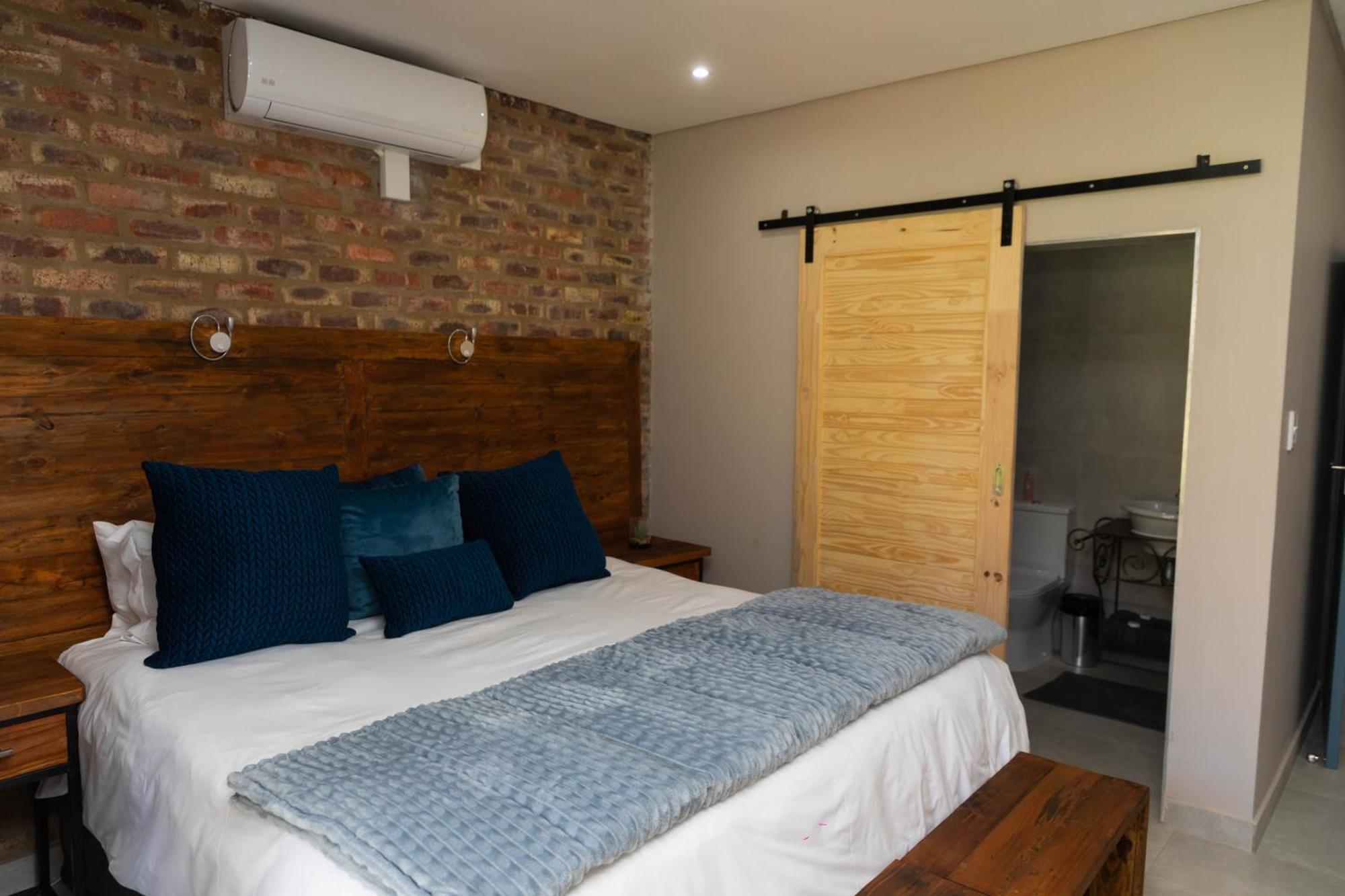 Opstal Gastehuis Potchefstroom Exterior photo